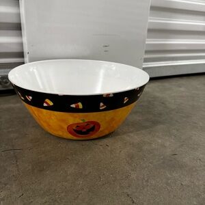 Halloween Candy Bowl with Pumpkin Design